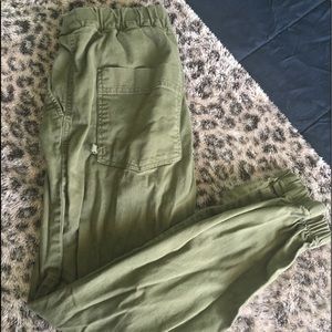 Green cargo pants